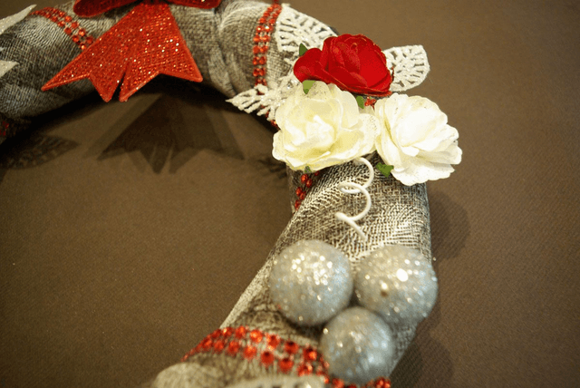 806-Couronne de Noël diamètre 30 cm