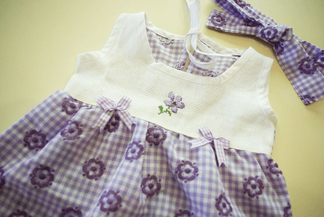 250.00-Robe enfant 9 mois/1an
