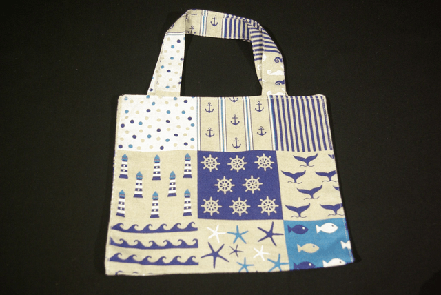 921-Sac enfant "marine" L20 x H16 cm