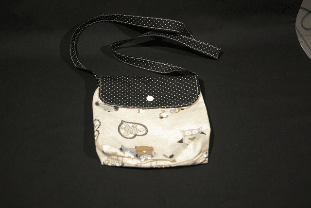 923-Sac bandoulière &quot;hibou&quot; L20 x H23 cm
