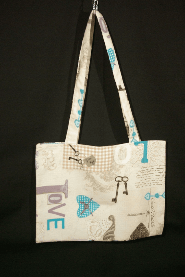 927-Tote bag &quot;Love&quot; sans fermeture L40 x H30 cm